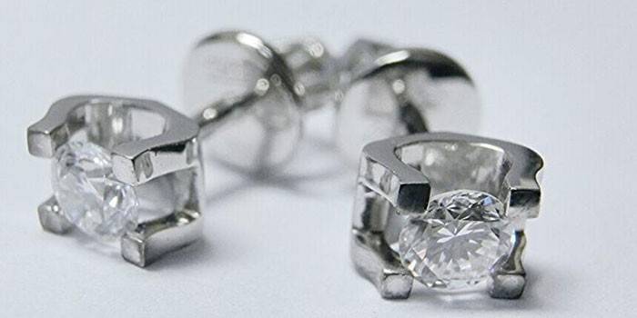 Aretes