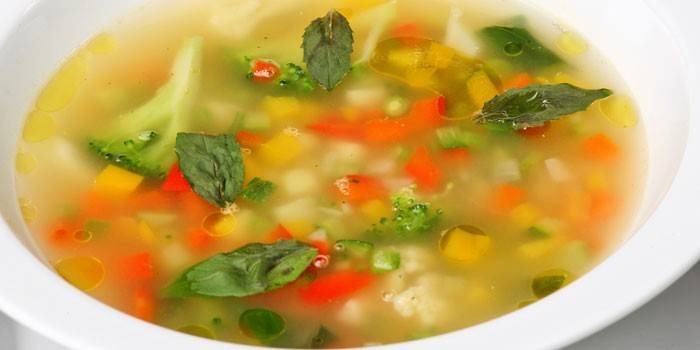 Sopa de ovo e legumes