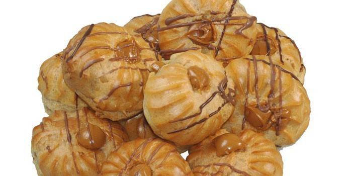 Profiteroles