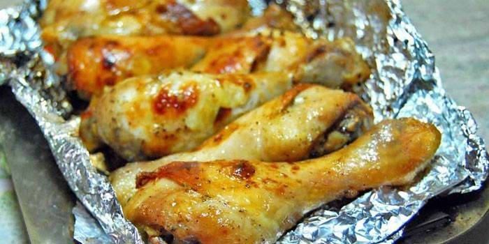 Muslos de pollo asado