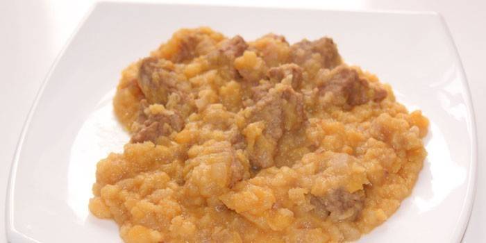 Guisado de mingau de ervilha