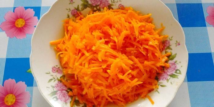 Calabaza rallada en un plato