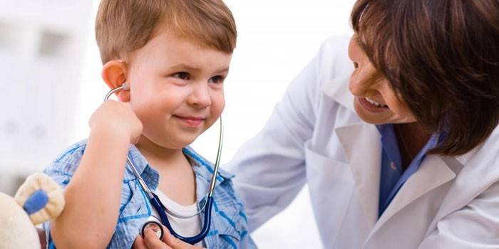 Chłopiec i doktor