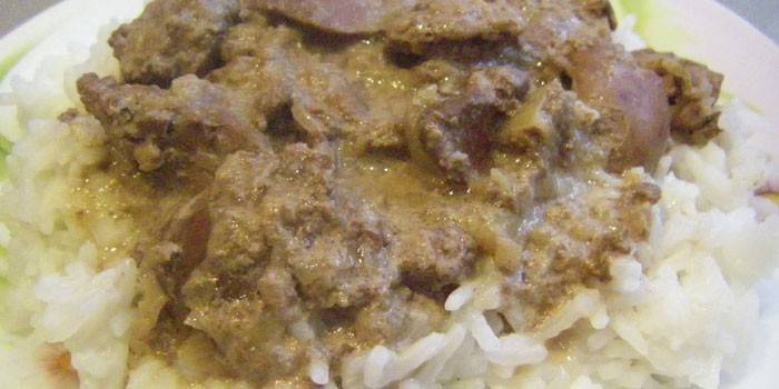 Hígado de res con arroz