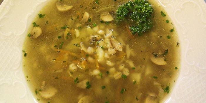Sopa de cevada pérola estoque de frango