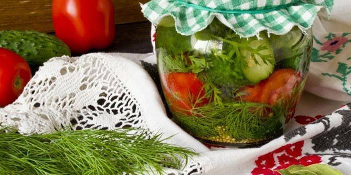 Ensalada enlatada