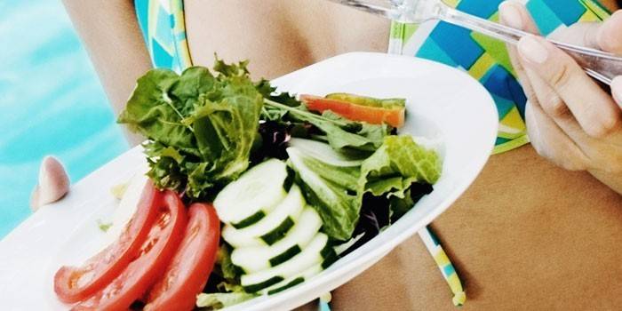 Salada em um prato
