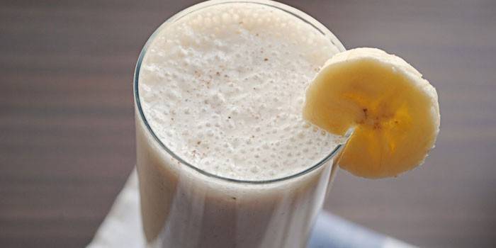 Banánový smoothie