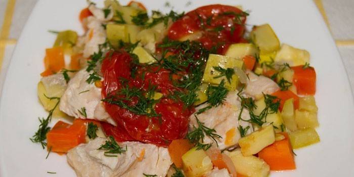 Filé de peru com legumes