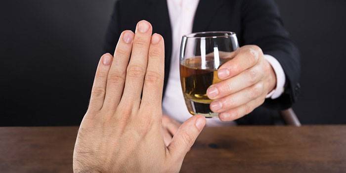 Parando de álcool