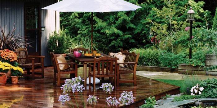 Zona de relax en el jardín