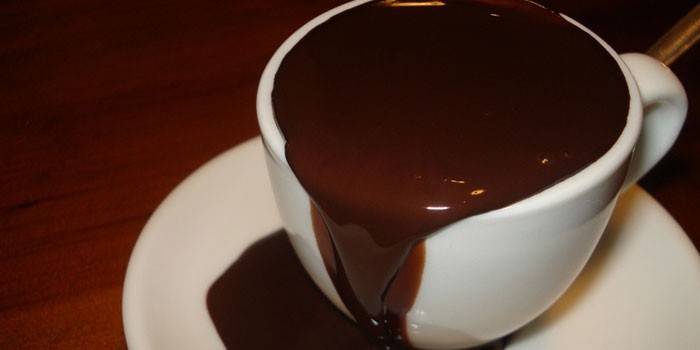 Xícara de chocolate quente