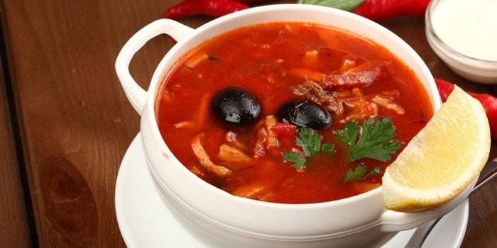 Mistura de carne pré-fabricada preparada de acordo com a receita clássica