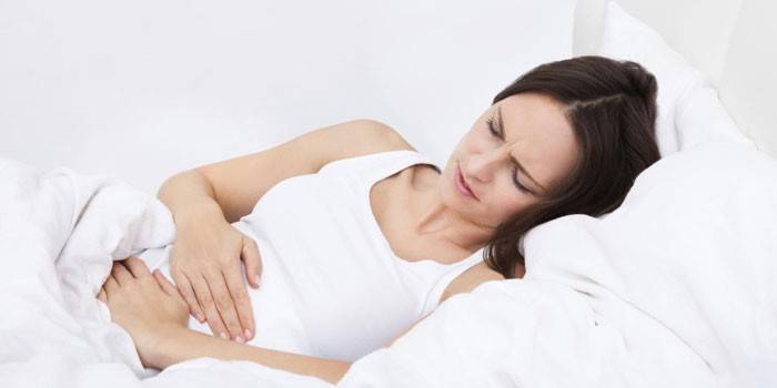 Mulher, mentiras, cama