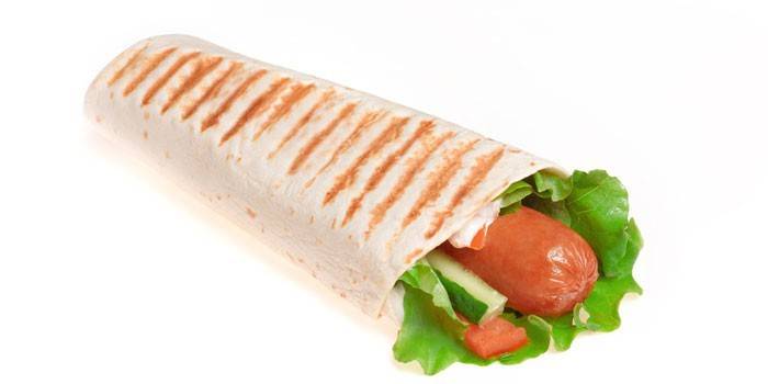Párky so zeleninou a pita omáčkou
