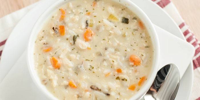 Almoço de arroz de leite