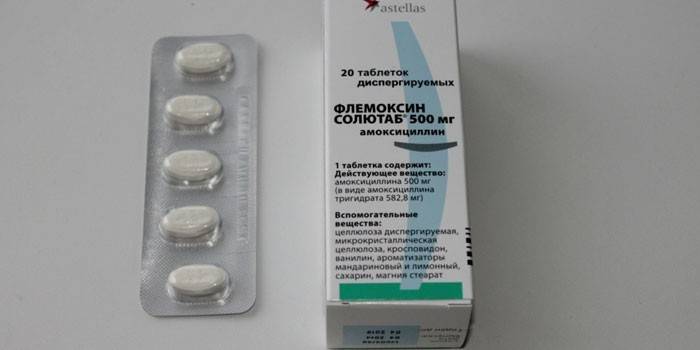 Flemoxin Solutab tabletki w opakowaniu
