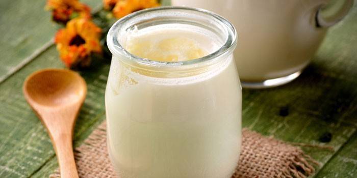 Kefir em uma jarra