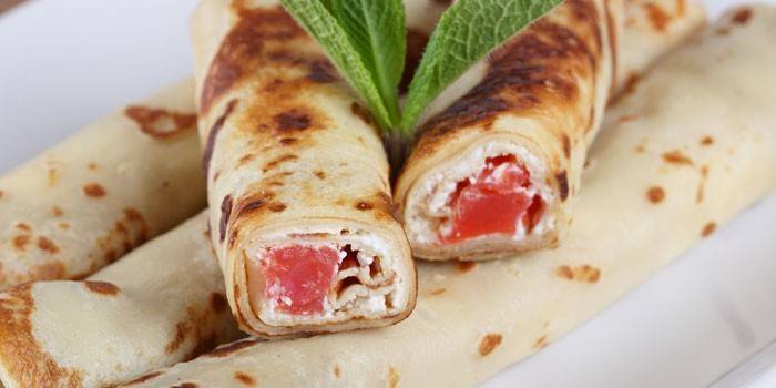 Palacinky s lososom a syrom