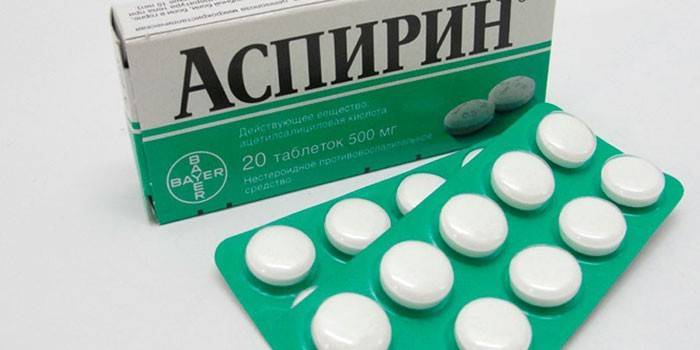 Aspirín tablety v blistroch