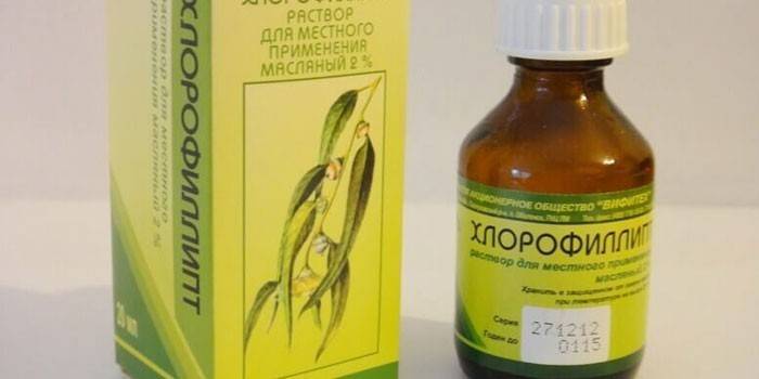 Roztwór oleju chlorofilowego w opakowaniu