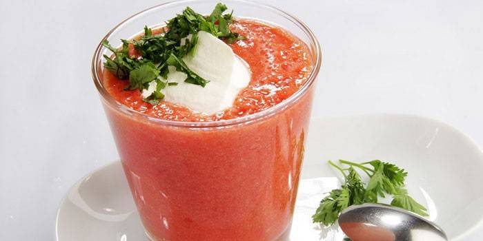 Batido de Tomate com Salsa