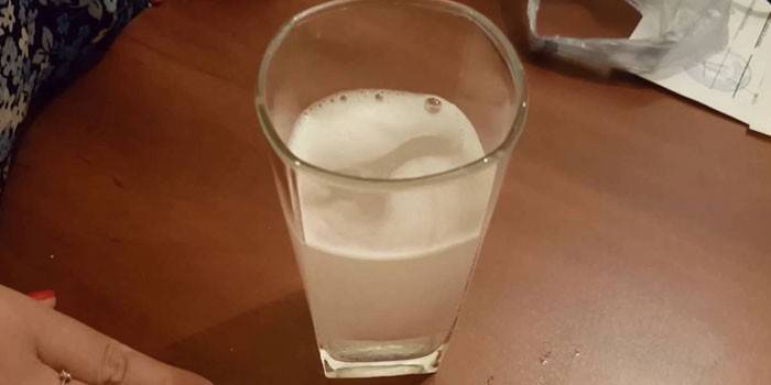 Eco Slim tableta v pohári