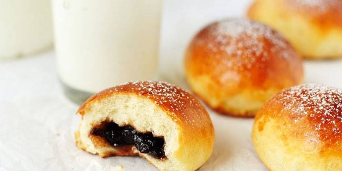 Tartas de mantequilla con mermelada