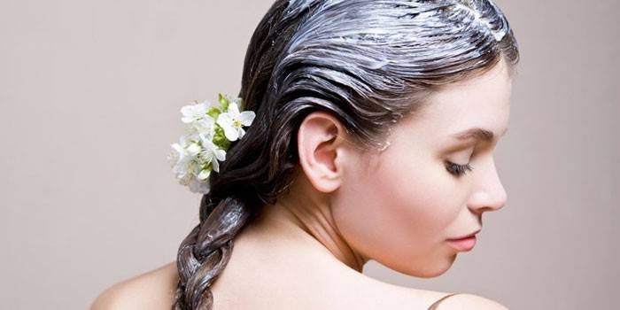 Menina, com, um, máscara, ligado, dela, cabelo