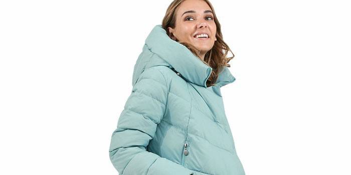 Chica en una chaqueta