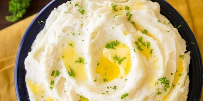 Puree ziemniaczane w mleku z masłem