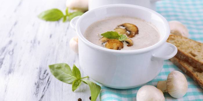 Sopa de creme de cogumelos