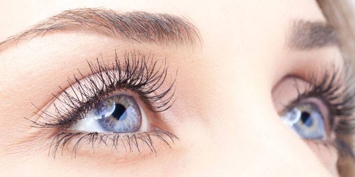 Olhos de menina
