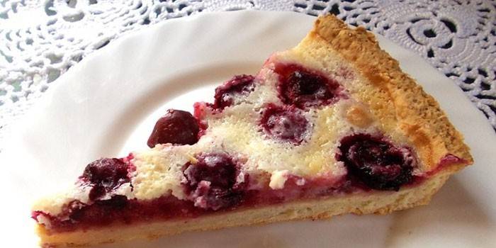 Pieskový koláč s cherry