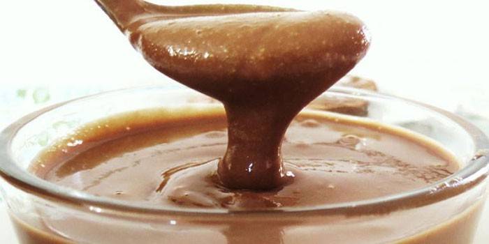 Gelatina de linaza en una taza