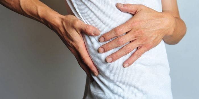 Dolor intercostal en un hombre.