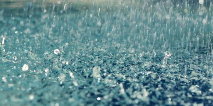 Agua de lluvia