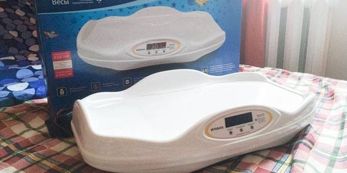 Wagi dla niemowląt Maman VEND-01 i opakowanie