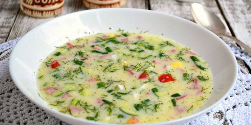 Okroshka z pomidorami