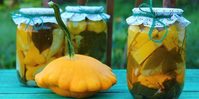 Rodajas de calabaza en frascos