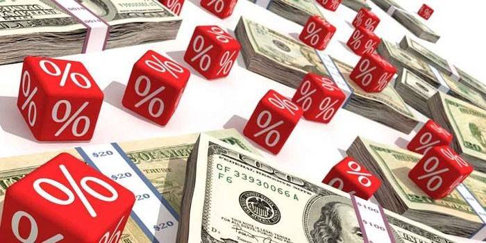 Dinero y signo de porcentaje