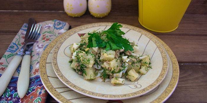 Salada de batata com atum