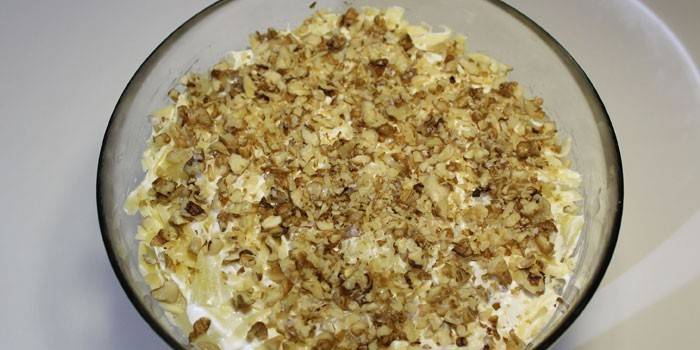 Ensalada de hojaldre con pollo y piña