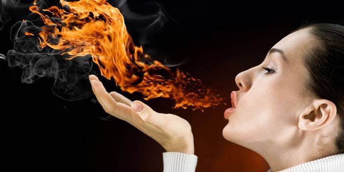 Chica respira fuego
