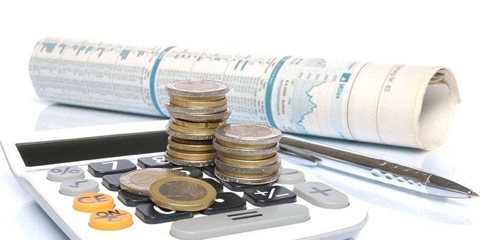 Moedas e calculadora