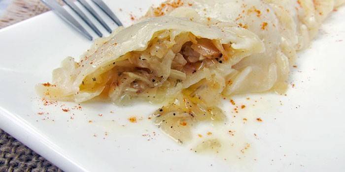 Bolinhos recheados com chucrute