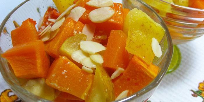 Calabaza con manzanas del horno