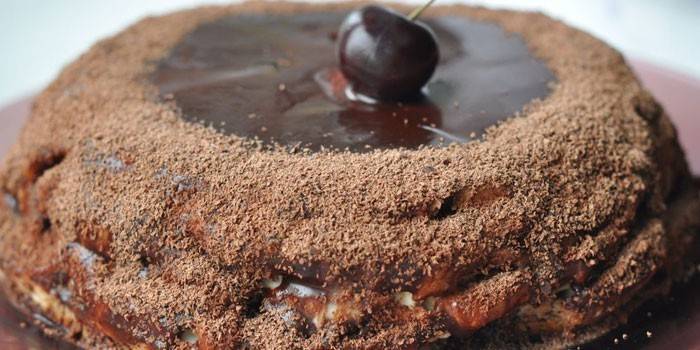 Bolo com Bolos de Gengibre