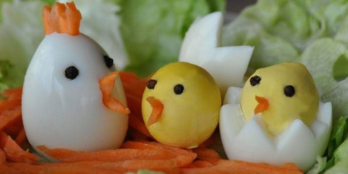 Frango com ovo de galinha