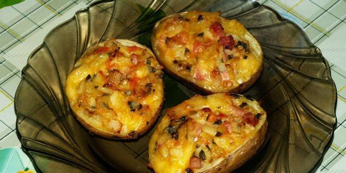 Gajos de papa con jamón y queso